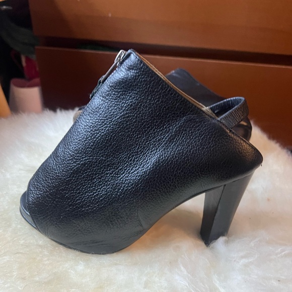 Opening Ceremony Shoes - Opening Ceremony Black Leather Mules Size 7